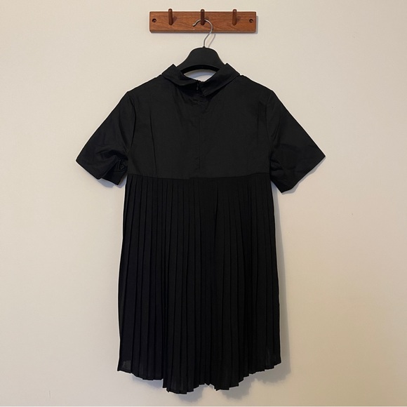 Black shirt with pleated at the back onesize - Picture 2 of 3